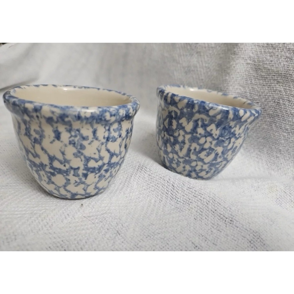 2 Vintage‎ Kitchen Crocks, RRP Co. Roseville OH, Blue Spongeware, 10 oz, USA